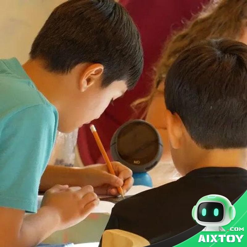 Rejecting Algorithm Addiction: KID Launches Screen-Free AI Creative Ball for Children at $299
